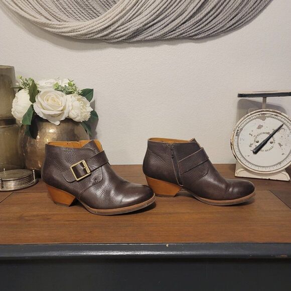 Korks by Kork-Ease "Nanda" Brown Leather Ankle Boots Sz 7 - Picture 5 of 10